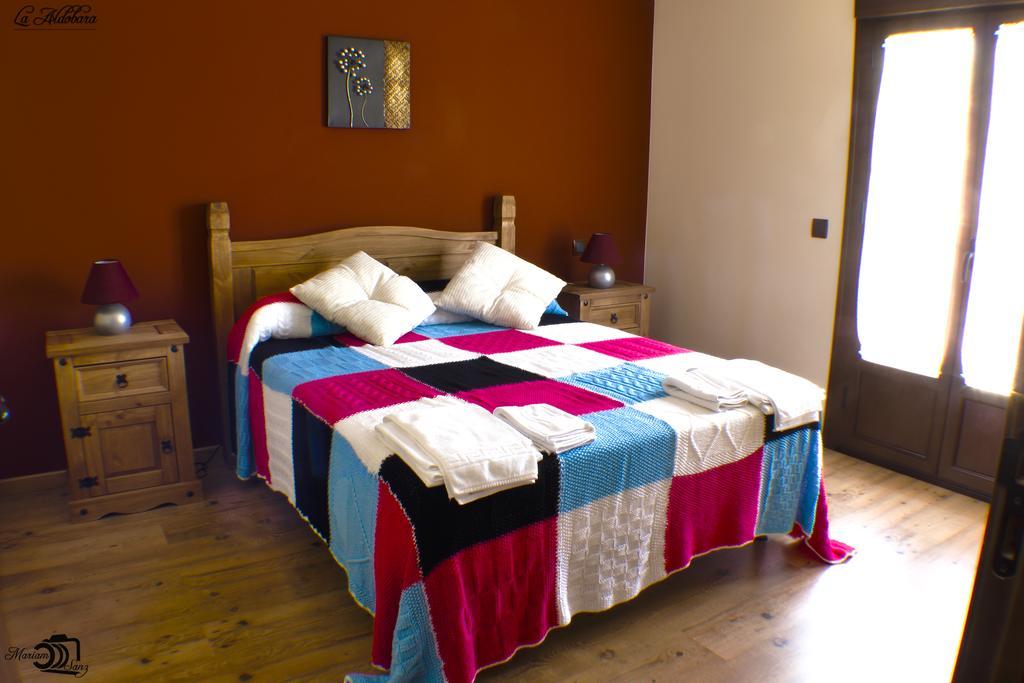 Apartamentos Rurales El Calama Zarza De Granadilla Εξωτερικό φωτογραφία